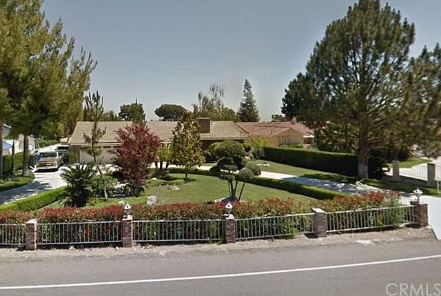 1st image of 2412 N Mountain Ave