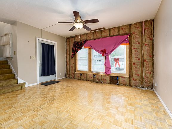 4th image of 1668 Michigan Ave W