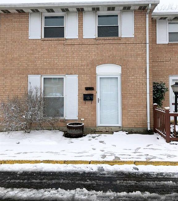 1st image of 521 Adrian Ct