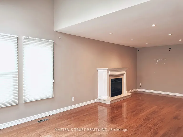 68 Lehman Cres — Photo 14