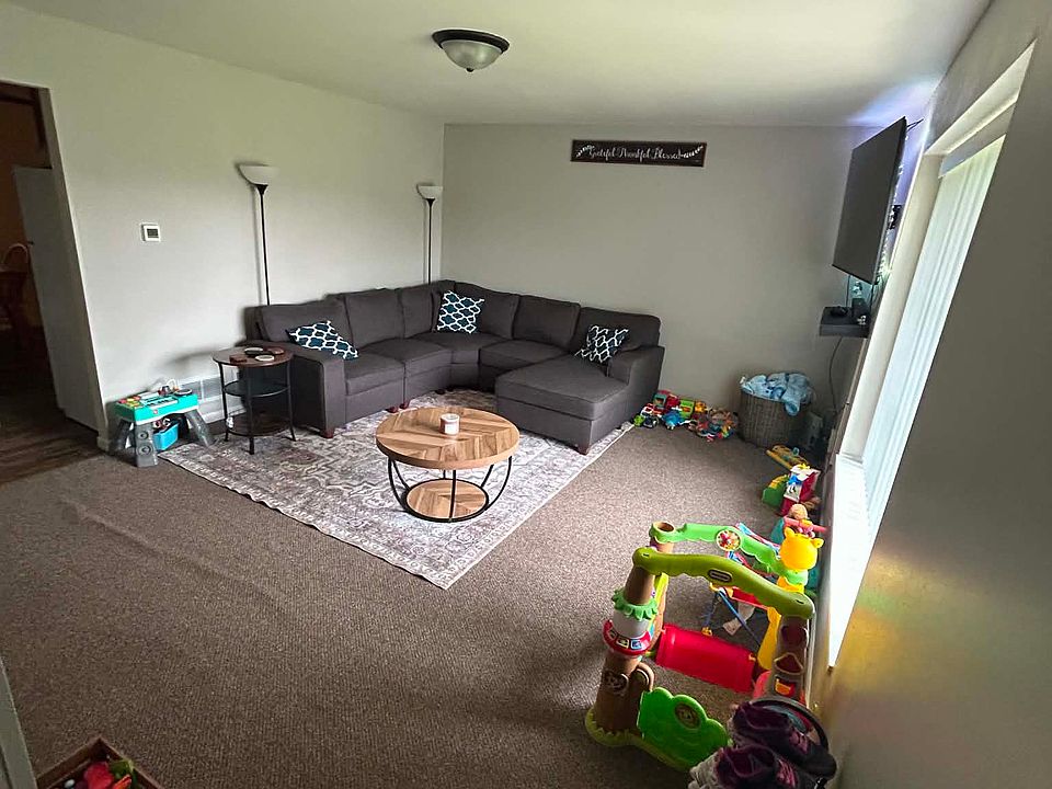 1st image of 3800 Southwood Dr #1