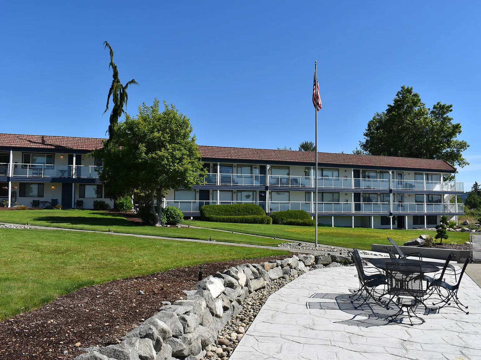 Silverdale Shores — Photo 2