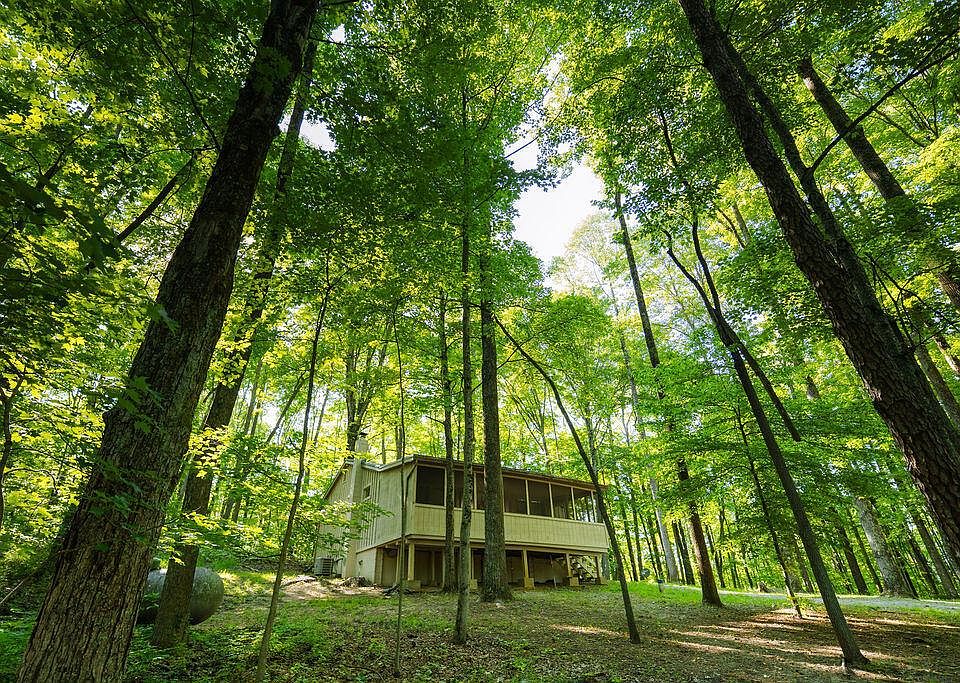 1st image of 20554 Thompson Ridge Rd