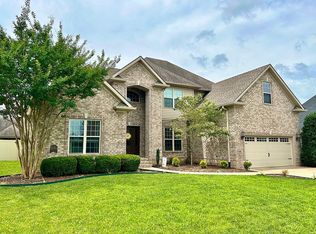 2186 Winterstone Way, Bowling Green, KY