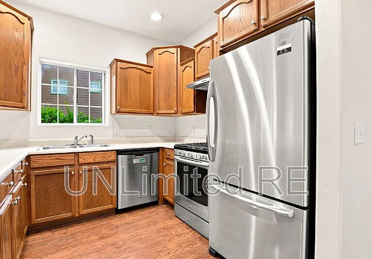 3272 S Litzler Dr — Photo 36