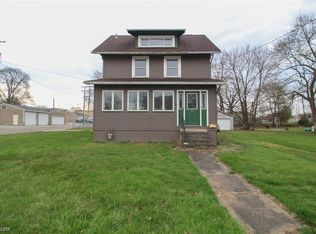 208 Sexton St, Struthers, OH 44471