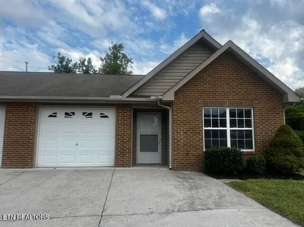 3513 Valley Stream Way, Knoxville, TN 37917