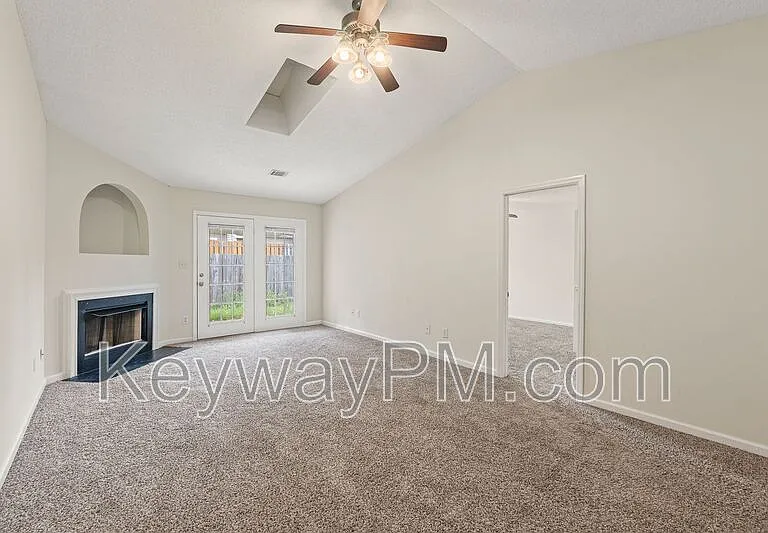 3060 Abba Dr — Photo 5