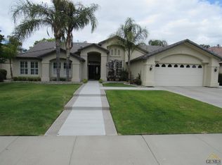 11106 Bright Water Way, Bakersfield, CA 93311