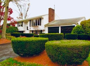 33 Juniper Rd, Avon, MA 02322