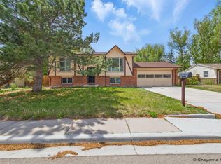 4800 King Arthur Way, Cheyenne, WY 82009
