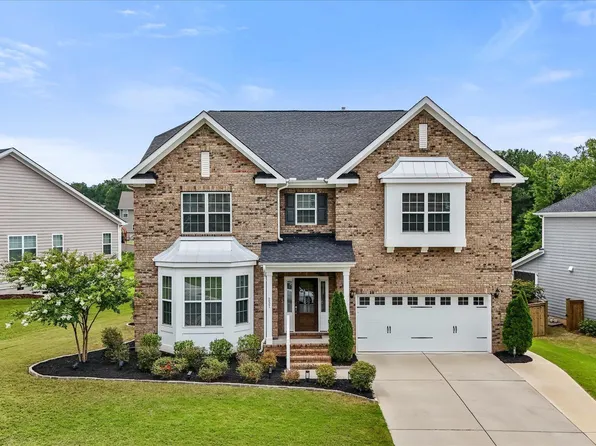 237 Cahors Trl, Holly Springs, NC 27540