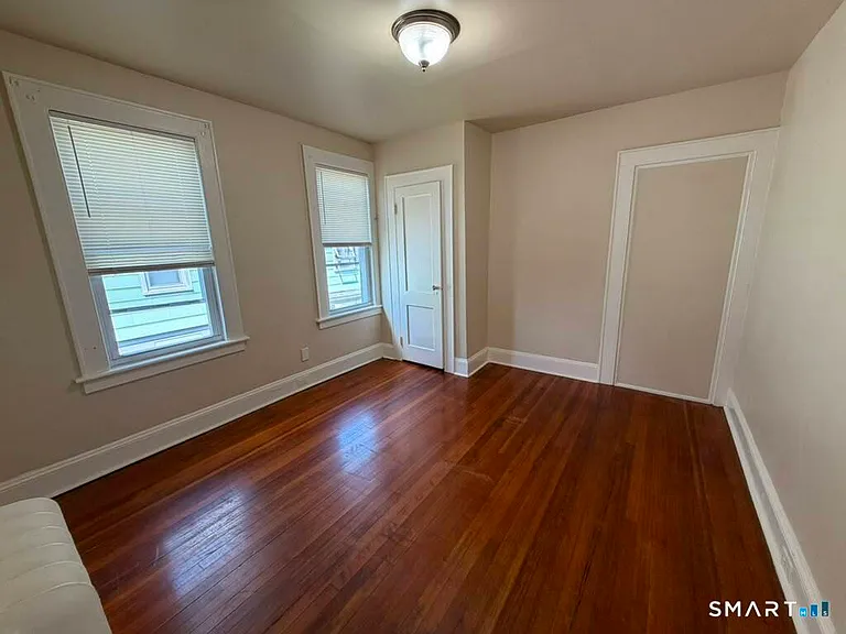 223 Wayne St #2 — Photo 3