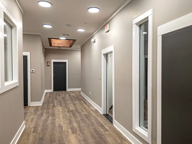 151 W Main St #5 — Photo 11