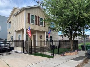 1605 McNeil St, Houston, TX 77009