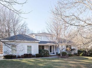 14 Briarwood Rd, Lincoln, RI 02865