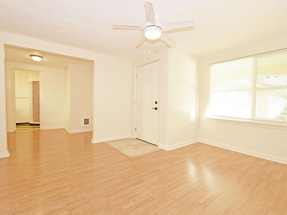 11240 SW Barbur Blvd Apartments Portland, OR Zillow