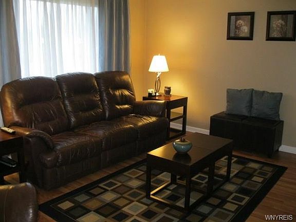 3rd image of 179 Seton Rd