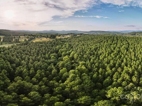 1 Hollis Rd, Ellenboro, NC 28040