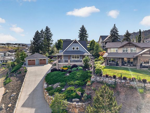 3rd image of 2478 Stone Grove Cres