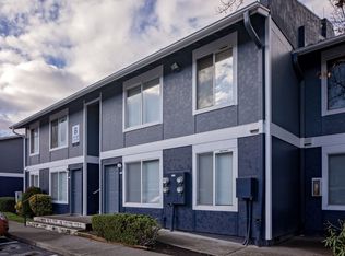 700 SW Eastman Pkwy #201, Gresham, OR 97080