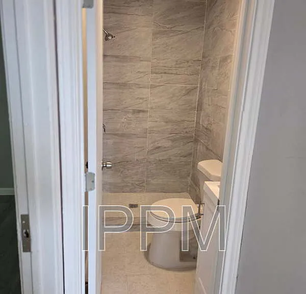 1141 W Acacia Ave #8 — Photo 11
