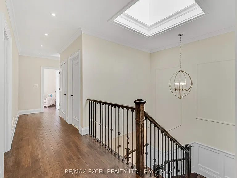 49 Kenton Dr — Photo 18