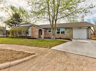 1528 Elk Cir, Norman, OK 73071