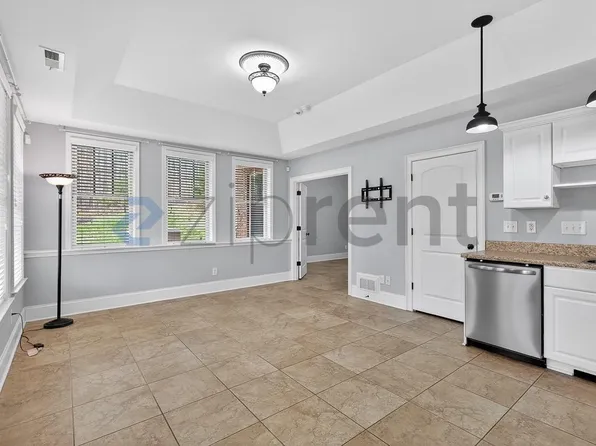 5029 Ardenwoods Dr #1, Charlotte, NC 28215