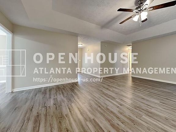 3rd image of 70 Leighs Grove Way