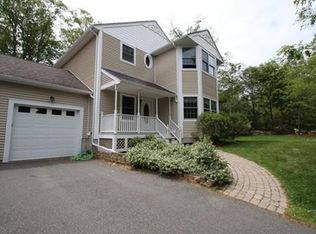 27 Decatur St #A, Gloucester, MA 01930