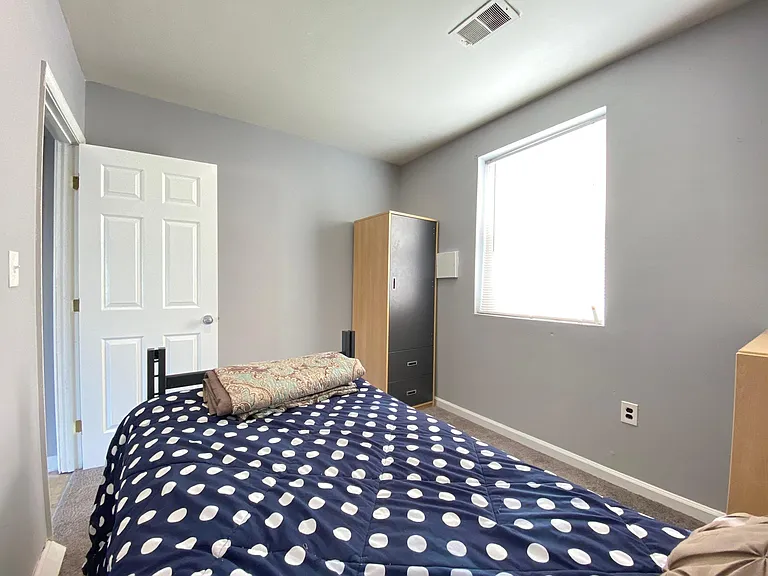 $700/month - downstairs