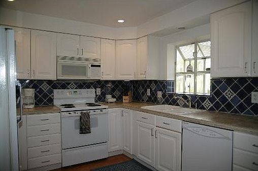 4th image of 2517 E Las Olas Bl