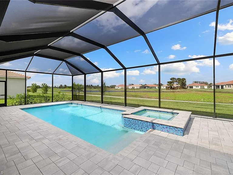 18713 Lake Hammock Dr — Photo 27