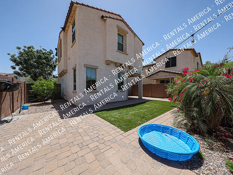 1930 S Sycamore Pl — Photo 40