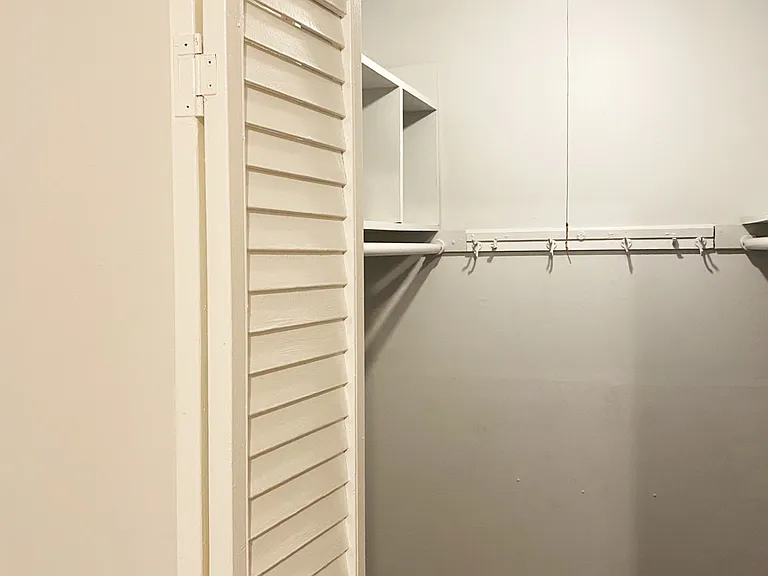320 Washington Ave #1 — Photo 6