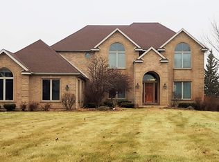 11004 Morning Dove Ln, Spring Grove, IL 60081
