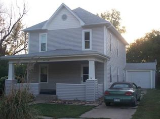 308 N Main St, Canton, KS 67428
