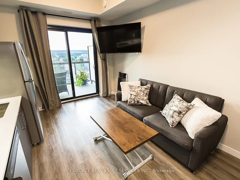 15 Queen St S #1105 — Photo 12