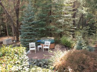 1803 Crow Rd, Merlin, OR 97532