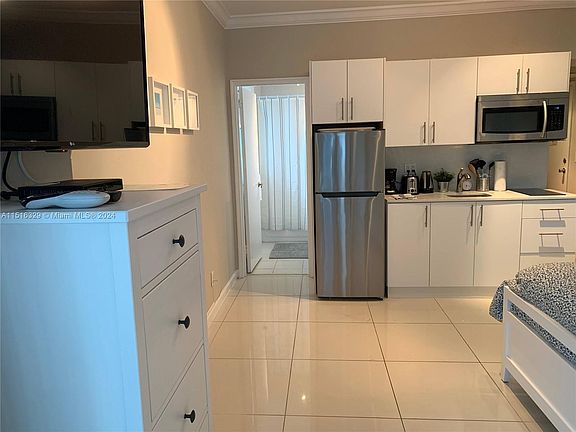 5th image of 6345 Collins Ave APT 612