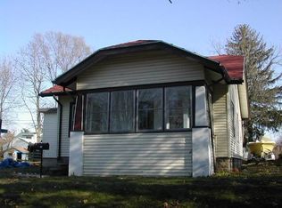 1051 S Pearl St, Janesville, WI 53546