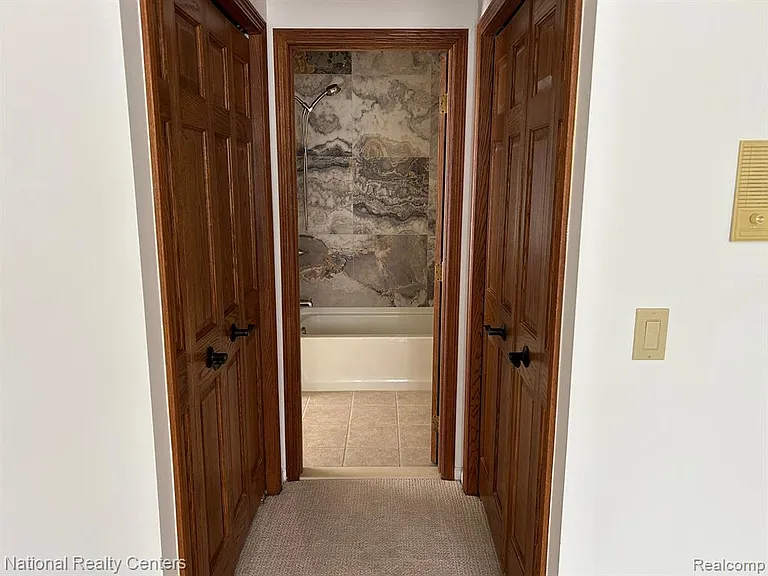 6572 Ridgeview Dr — Photo 17