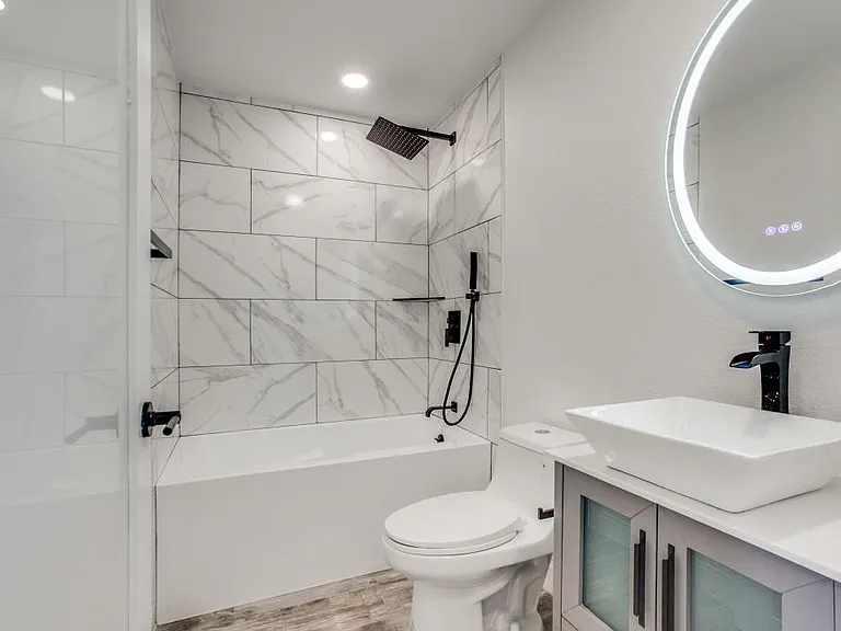 2156 Kessler Ct #27 — Photo 8