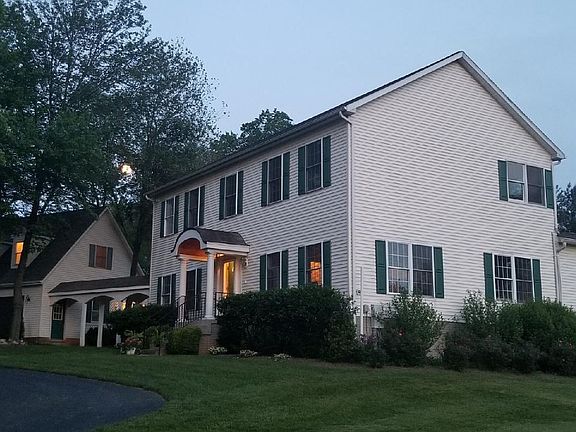 4th image of 5820 Rolling Dr