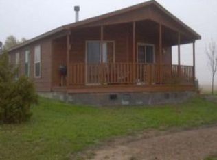 25460 N Claussen Rd, Stapleton, NE 69163