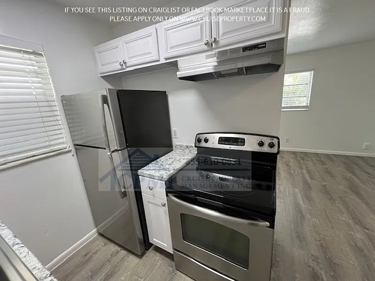 225 Ocean Breeze Lake Worth, FL 33460 — Photo 14