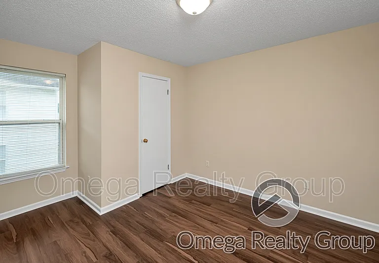 4203 20th St NE #B8 — Photo 21