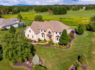22 Grandview Dr, Queensbury, NY 12804