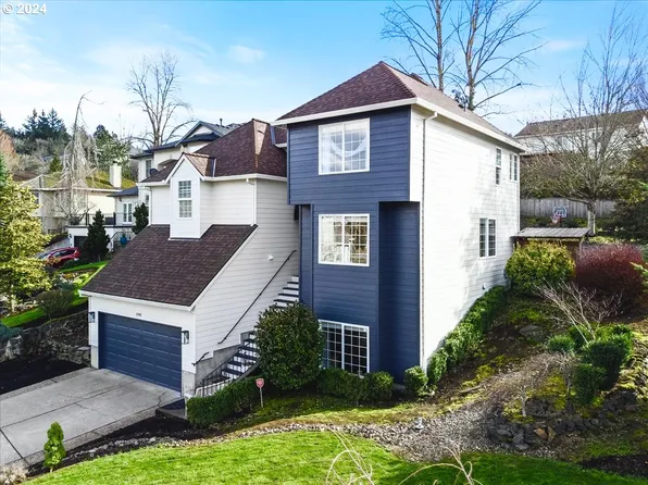 1990 SW Willow Pkwy, Gresham, OR 97080